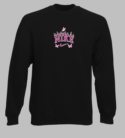 Siuvinėtas džemperis "Drugeliai ir ugnis"