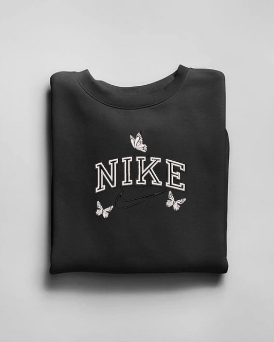 Siuvinėtas džemperis "Drugelis"