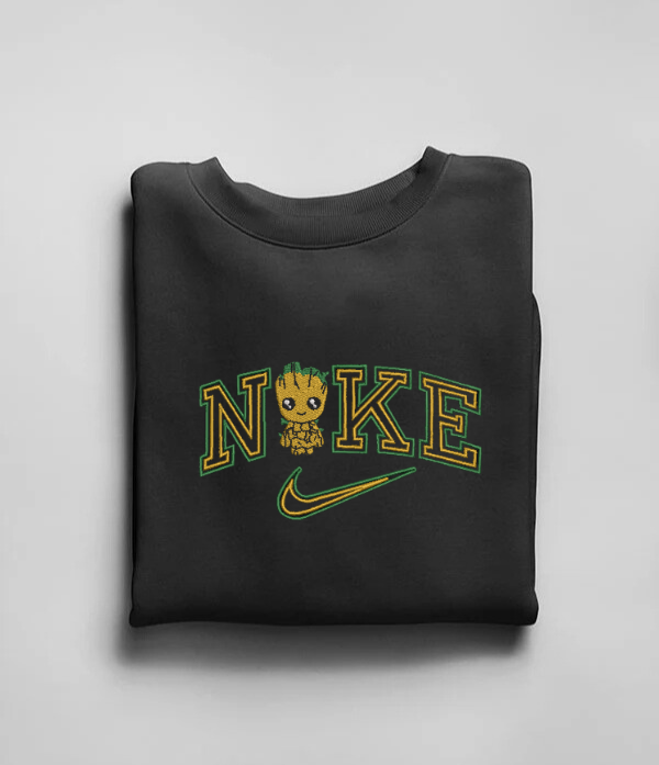 Siuvinėtas džemperis "Groot"