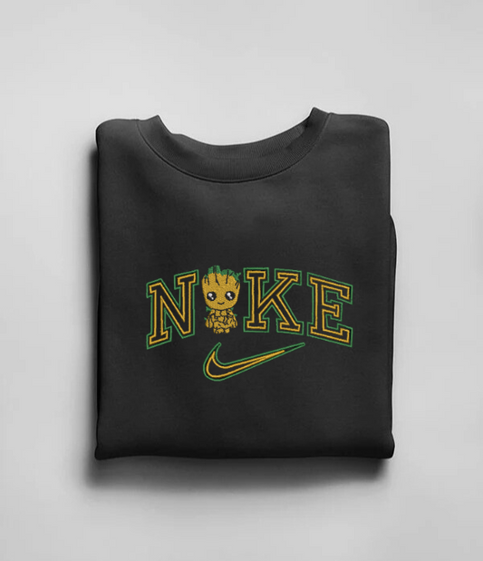 Siuvinėtas džemperis "Groot"