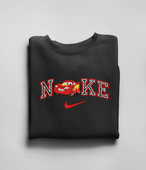 Siuvinėtas džemperis "Žaibas Makvynas"