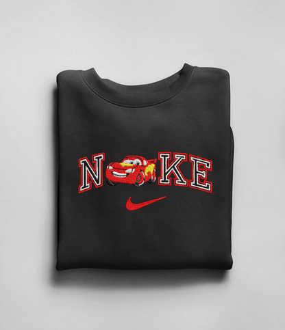 Siuvinėtas džemperis "Žaibas Makvynas"